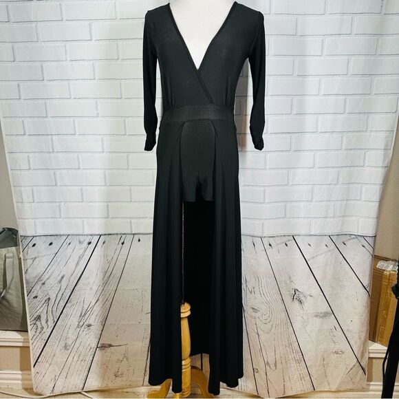 Jasmine Black Long Sleeve Romper with Train - Size Small - Picture 2 of 12